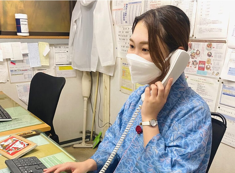有人の電話対応件数が60％も削減